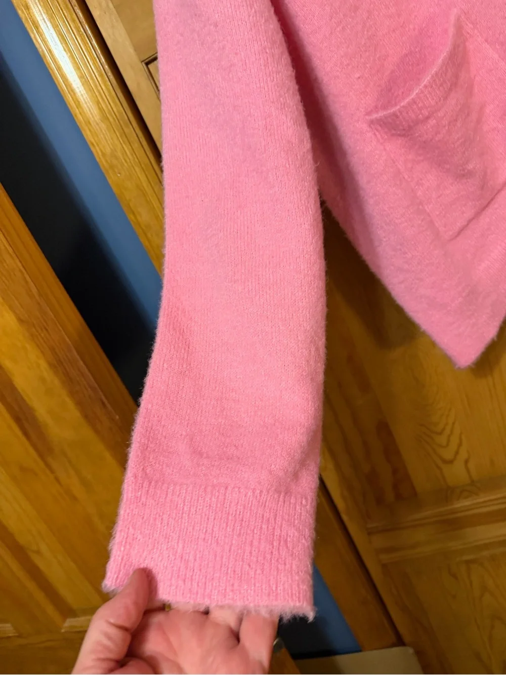 Original Use Soft Pink Women's V-Neck Cardigan with Pockets